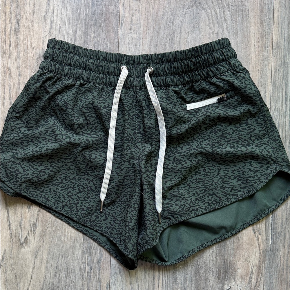Vuori Women's Olive Green Patterned Athletic Shorts
